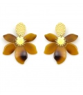Oorclips met bruine bloem bladeren en goudkleurige details