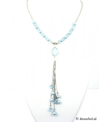 Zilverkleurige halsketting met blauwe en doorzichtige kralen