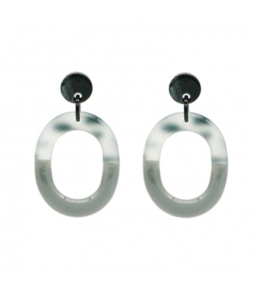 Mooie grijze trendy oorbellen