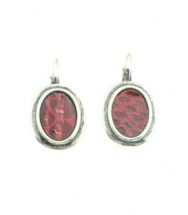 Zilverkleurige oorbellen met rode tijgerprint